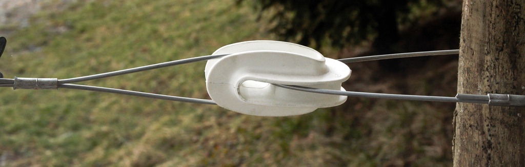 Reinforced Bull-Nose Insulator